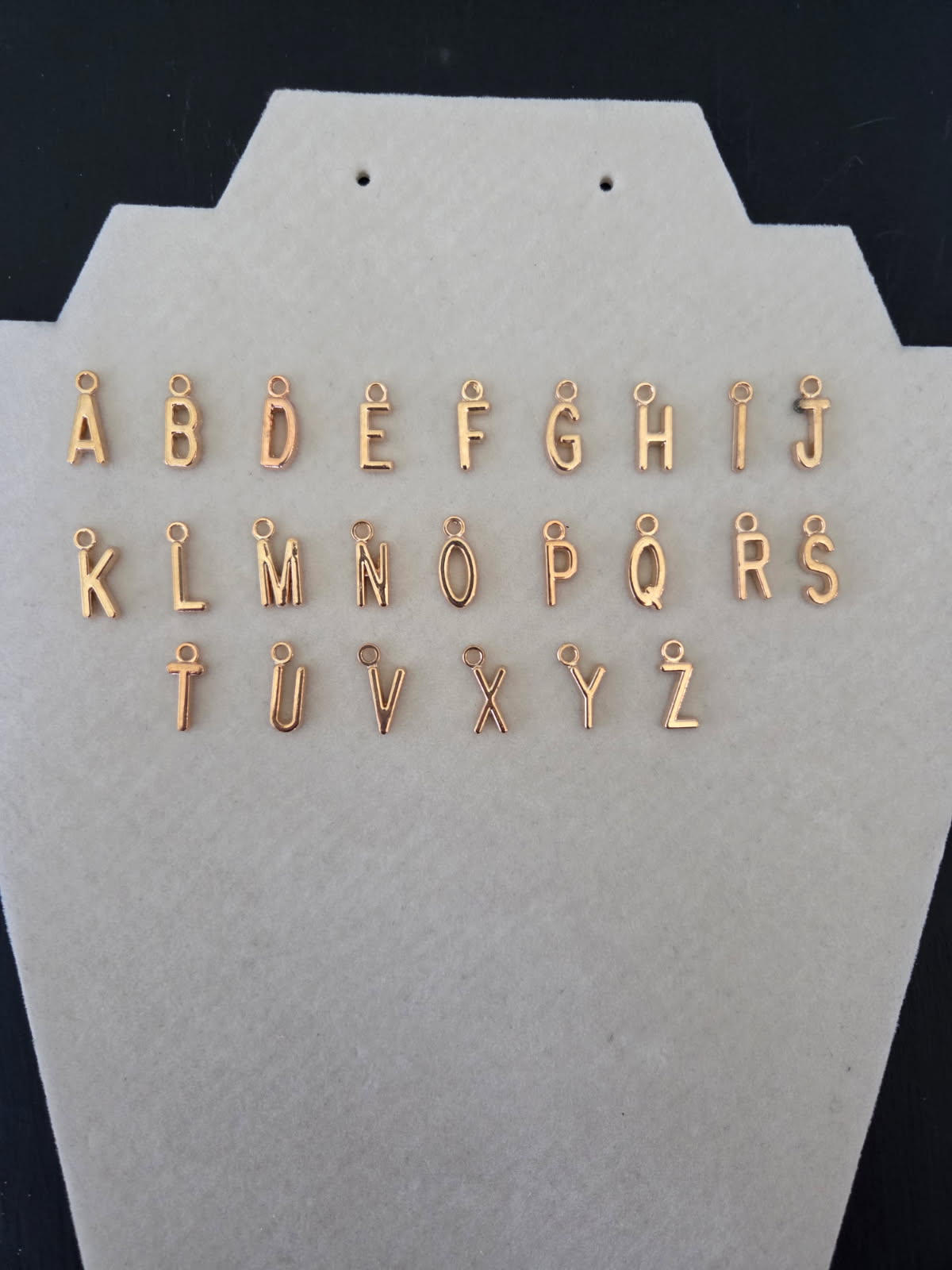 Create a Necklace (Gold)