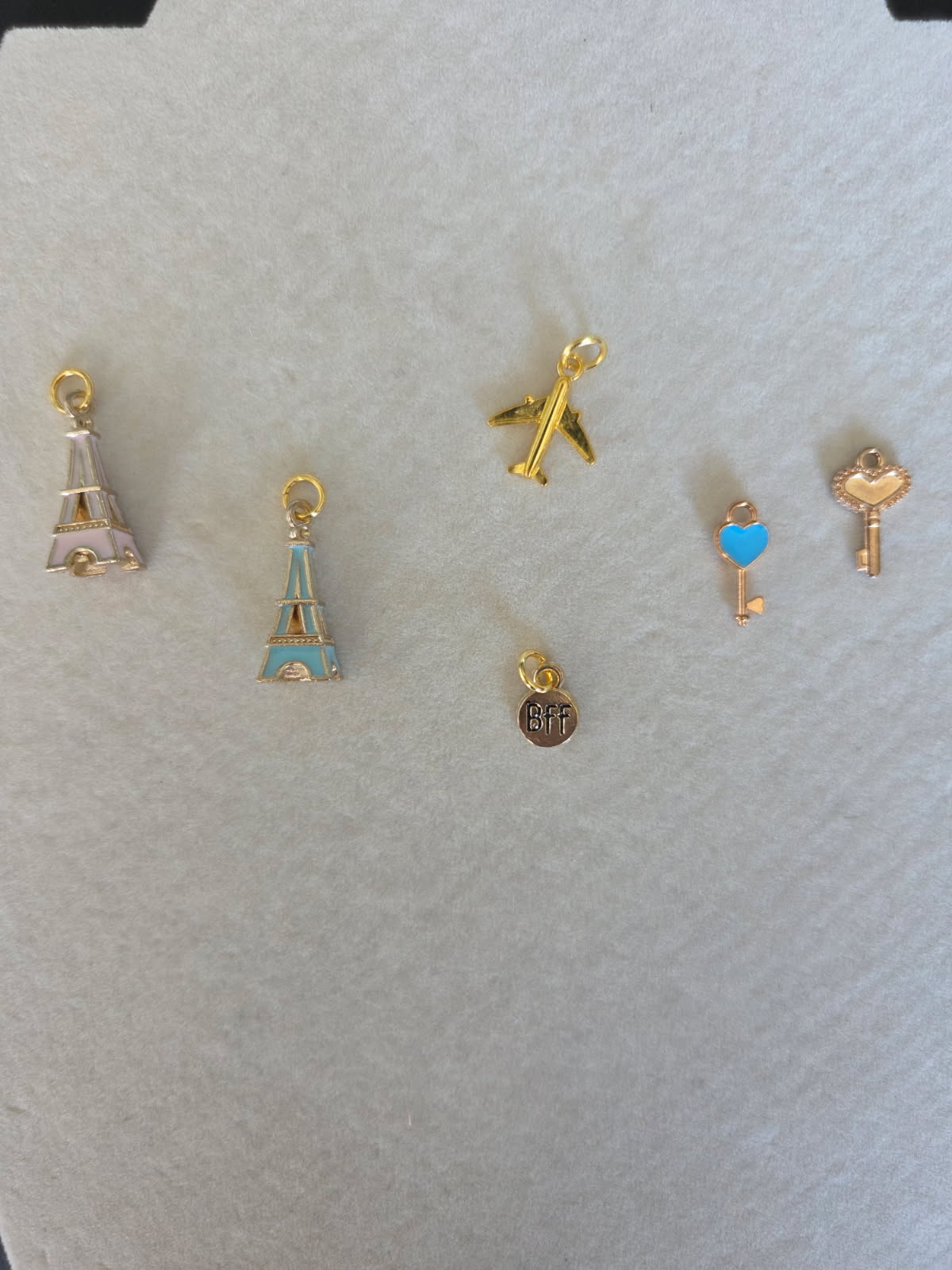 Create a Necklace (Gold)