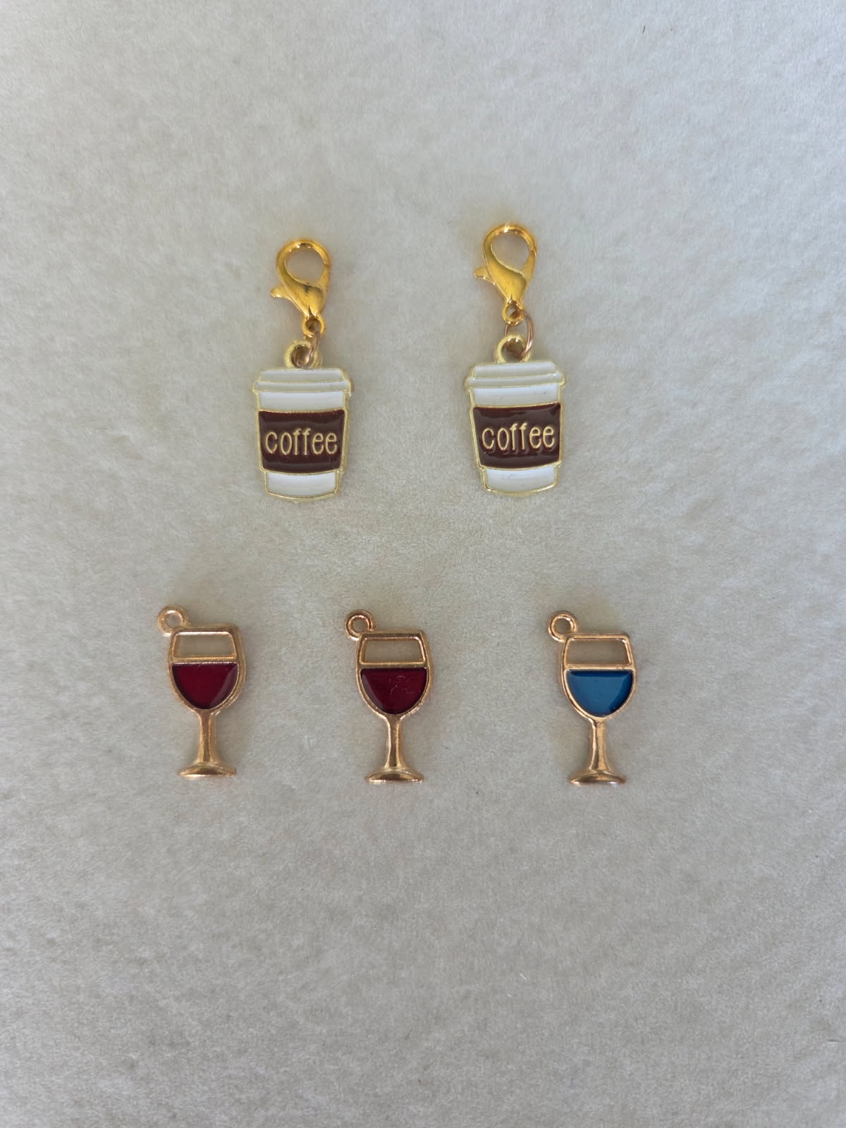 Create a Necklace (Gold)