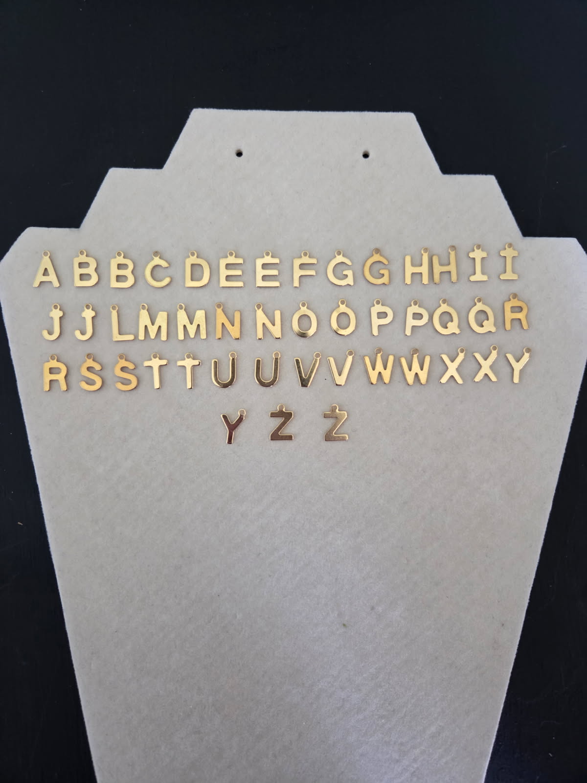 Create a Necklace (Gold)