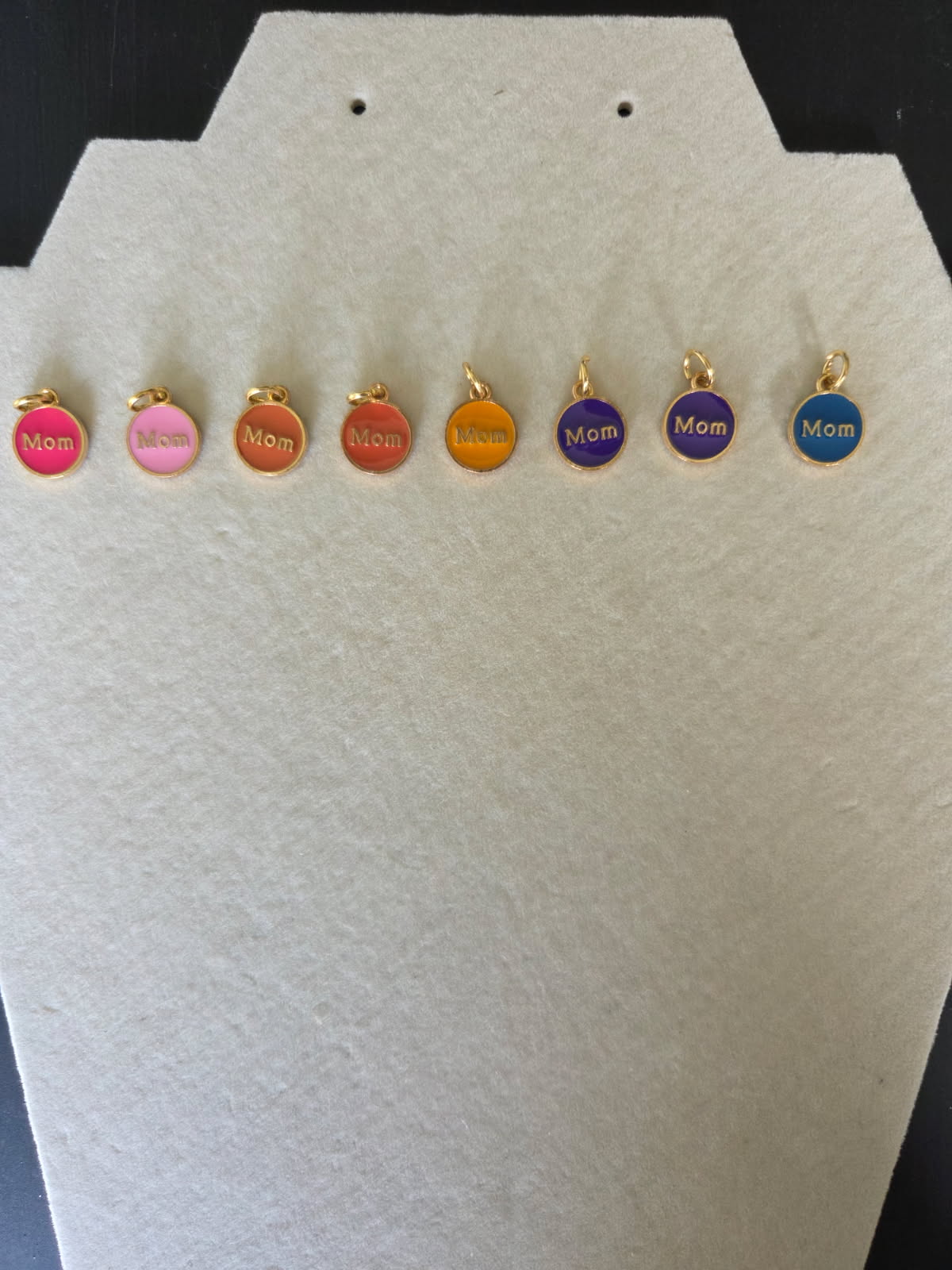 Create a Necklace (Gold)