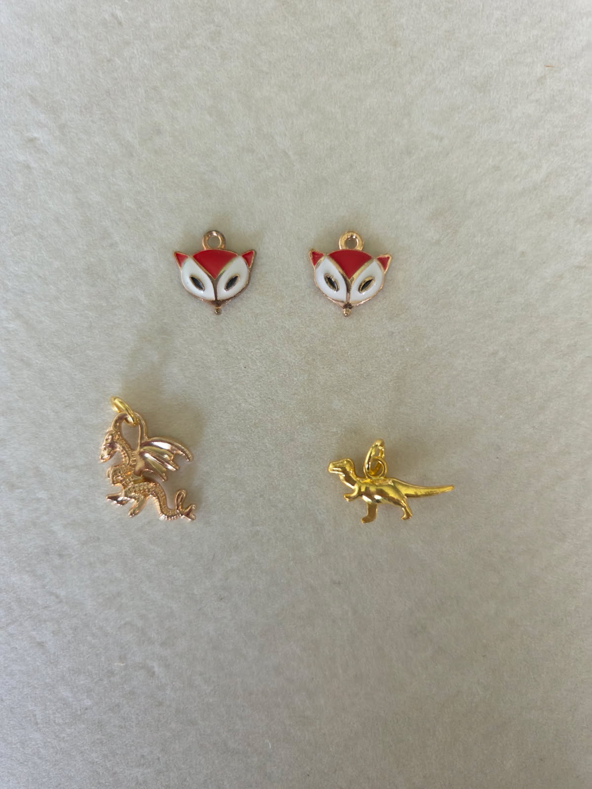 Create a Necklace (Gold)