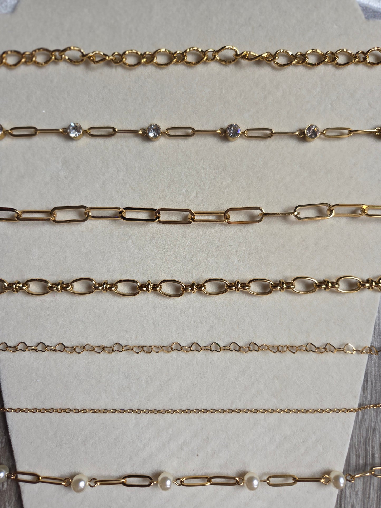 Create a Necklace (Gold)