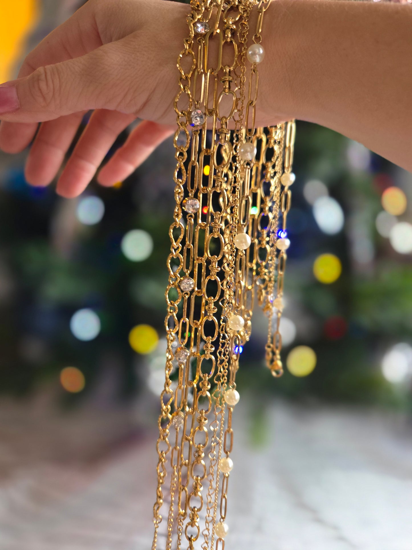 Create a Necklace (Gold)